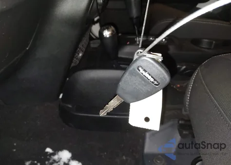 2018 Jeep Wrangler Jk Unlimited Sahara 4X4 z USA, uszkodzony, nr VIN 1C4BJWEG4JL823089